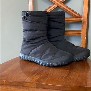 bogs puffy mid